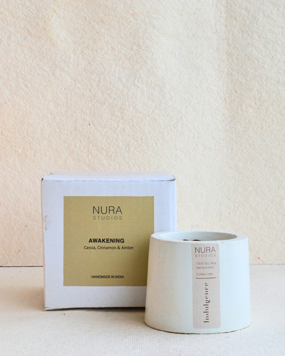 Awakening Scented Candle : Cinnamon Leaf & Cassia