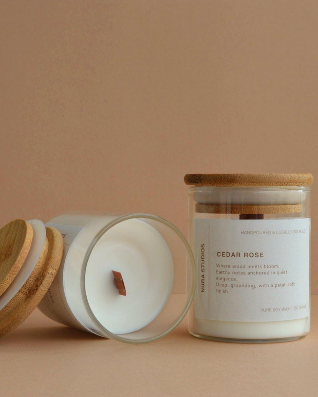 Glass Scented Candle : Cedar Rose Candle